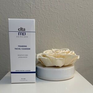 Elta MD Skincare Foaming Facial Cleanser Exp. 11/26 - NWT